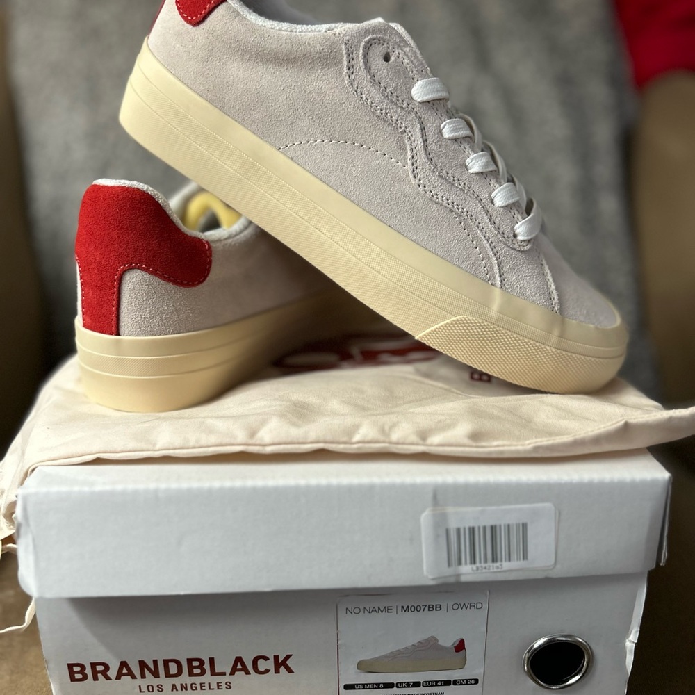 Brandblack No Name red and white men’s sneaker